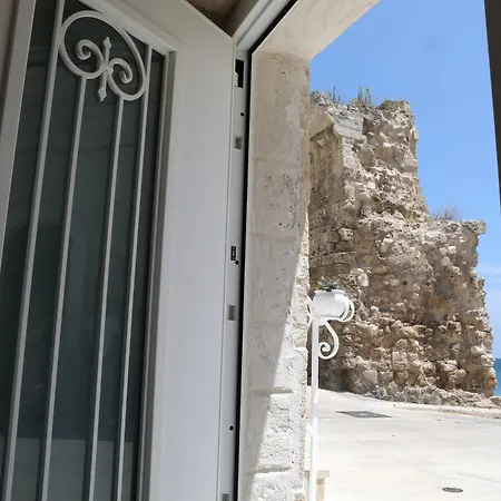 Πανσιόν Miramare Monopoli