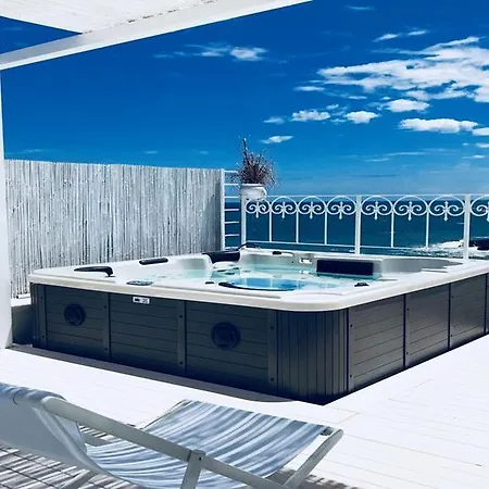 بيت ضيافة Miramare