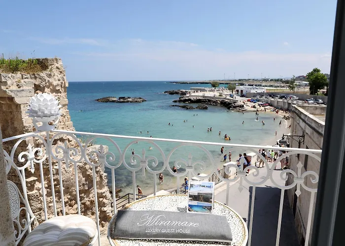 Konukevi Miramare Monopoli