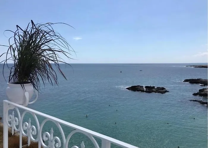 Miramare Konukevi 3*